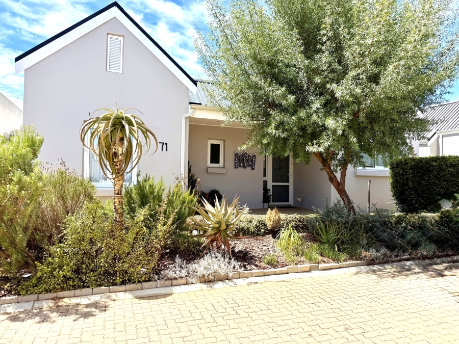 3 Bedroom Property for Sale in Fonteine Retirement Village Western Cape